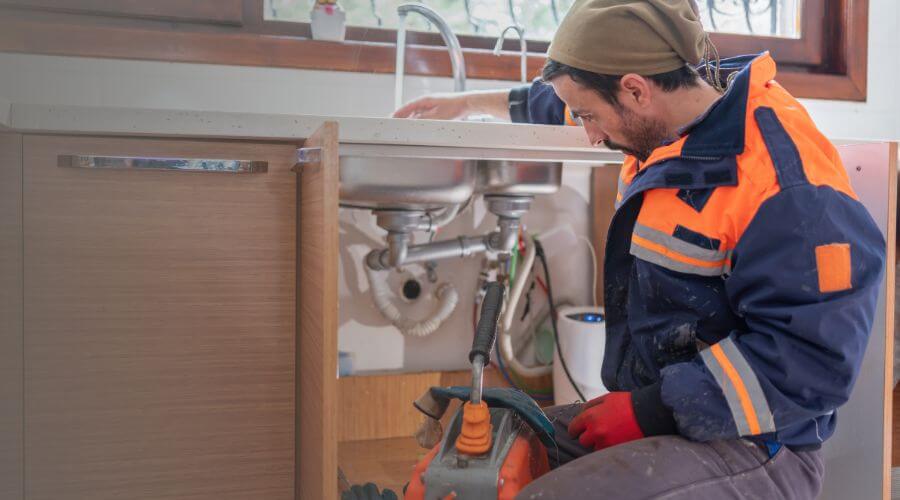 Expert burst pipe repair services in Hilmar, CA